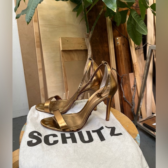 Supremely sexy Schutz Cadey Lee sandals in Speccio bronze - Picture 1 of 11